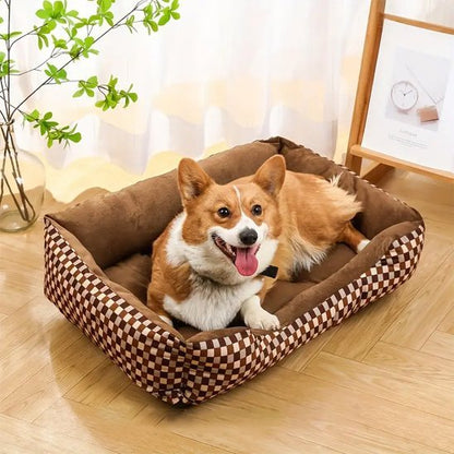 Chien dans Panier pour chien couleur plaid - Ultra - Douillet - Gamelle et Cie pour Chien
